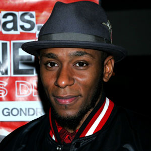 mos def wanted for shutterbug smackdown e news pizza hut opened on christmas