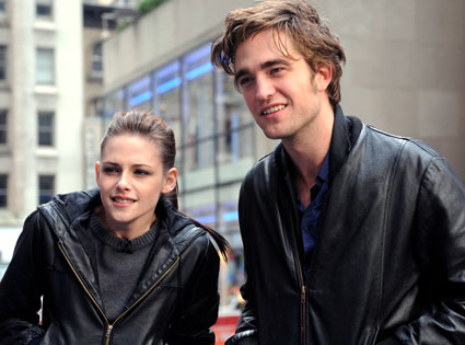 Kristen Stewart, Robert Pattinson Kristen Stewart, Robert Pattinson