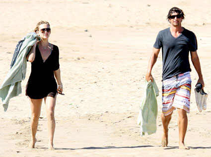 Kate Hudson, Adam Scott Kate Hudson, Adam Scott