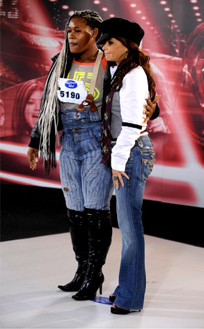American Idol, Paula Abdul, Akilah Askew American Idol, Paula Abdul, Akilah Askew