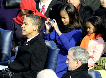 Barack Obama, Sasha Obama, Malia Obama Barack Obama, Sasha Obama, Malia Obama