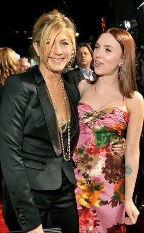Jennifer Aniston, Scarlett Johansson Jennifer Aniston, Scarlett Johansson