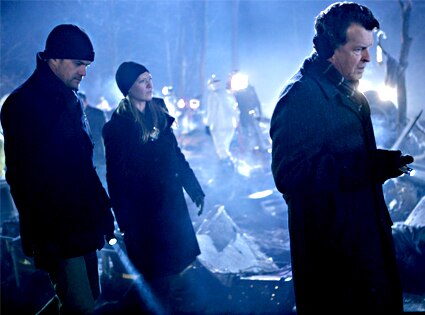 Fringe, John Noble, Josh Jackson, Anna Torv Fringe, John Noble, Josh Jackson, Anna Torv