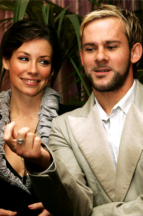 Evangeline Lilly & Dominic Monaghan from Kissing Costars TV E! News