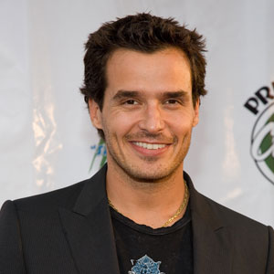 ANTONIO SABATO JR ANTONIO SABATO JR