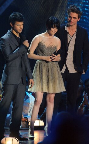 Taylor Lautner, Kristen Stewart, Robert Pattinson Taylor Lautner, Kristen Stewart, Robert Pattinson