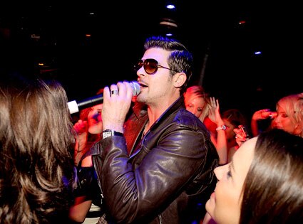 Robin Thicke