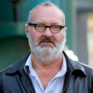 Randy Quaid Can’t Quit the Crazy, Says Dennis Quaid Had a Hit Taken Out