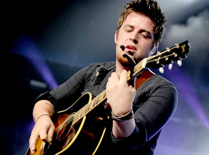 Lee DeWyze from American Idol: Where Are They Now? | E! News