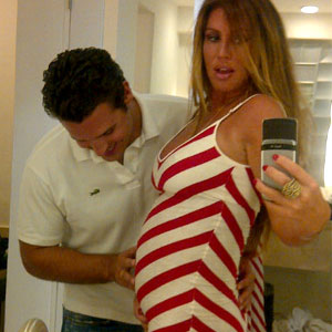 dating a guy with pregnant ex Dating a guy who just split with his wife financial help for divorced moms change this now the ex domestic and his go gets pregnant and this is all. dating a guy with pregnant ex Dating a guy who just split with his wife financial help for divorced moms change this now the ex domestic and his go gets pregnant and this is all.