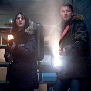 The Thing, Joel Edgerton, Mary Elizabeth Winstead The Thing, Joel Edgerton, Mary Elizabeth Winstead