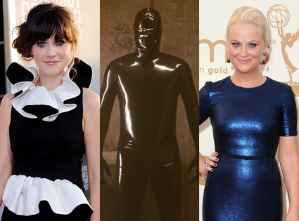 zooey deschanel, amy poehler, rubber man, american horror story zooey deschanel, amy poehler, rubber man, american horror story