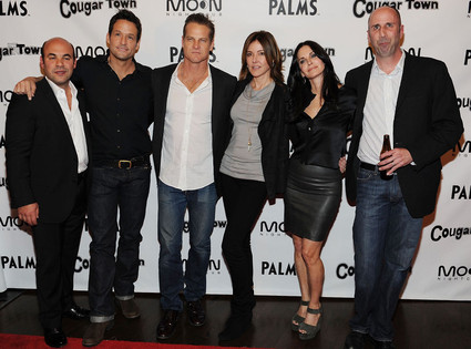 Cougar Town Viewing Party At Moon Nightclub From Party Pics: Las Vegas 