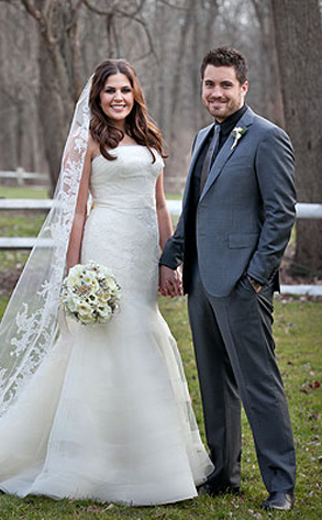 Hillary Scott & Chris Tyrell from Celebrity Weddings E! News