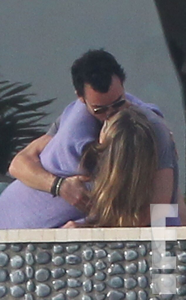 Photo #244639 from Jennifer Aniston and Justin Theroux's ...