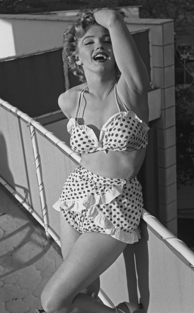 Pin Up From Marilyn Monroe A Life In Pictures E News 