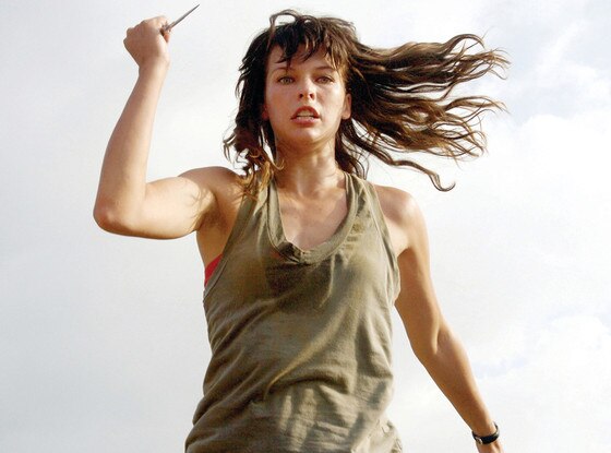 Five Reasons Resident Evil Retributions Milla Jovovich Is The Coolest