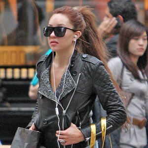 Amanda Bynes Impostor Star Claims That Redhead Look Alike Is Not Her E News