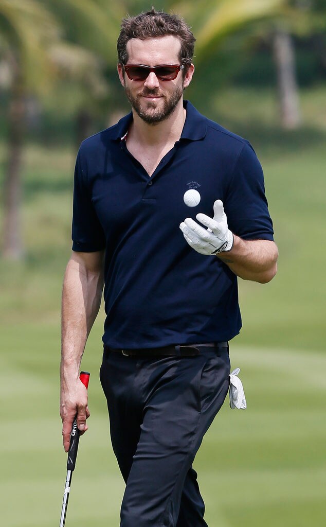 Ryan Reynolds, Celebs Golfing
