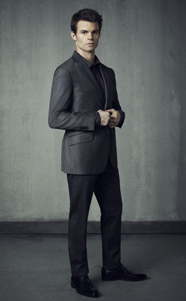 Daniel Gillies From The Vampire Diaries Season 4 Promo Shots E News 9236