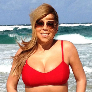Mariah Carey’s Bikini Is Red Hot—See the Beach Babe Pic! | E! News