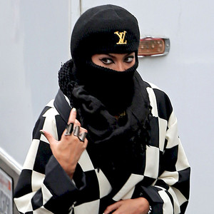 Beyoncé Goes Incognito in Louis Vuitton Ski Mask—Check It Out! | E! News