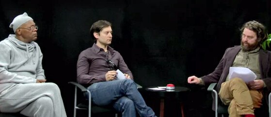 Between Two Ferns, Samuel L. Jackson, Tobey Maguire, Zach Galifianakis Between Two Ferns, Samuel L. Jackson, Tobey Maguire, Zach Galifianakis