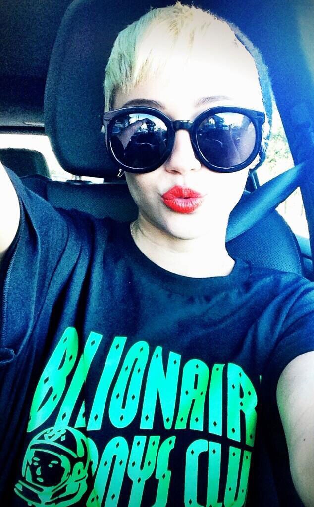 Miley Cyrus, Twit Pic