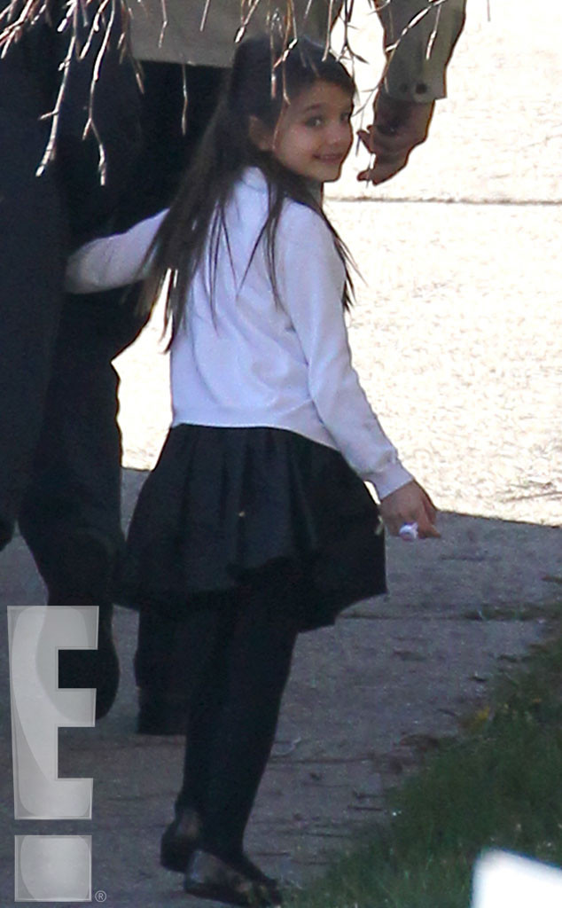 Closeup On The Birthday Girl From Suri Cruise Turns 7 E News 