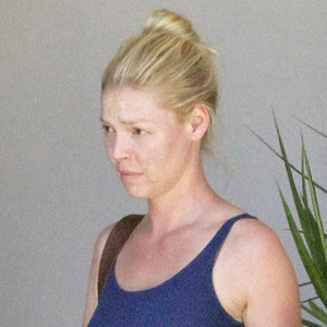 Katherine Heigl Leaves Spa Without Makeup—See Her Fresh-Faced Look | E