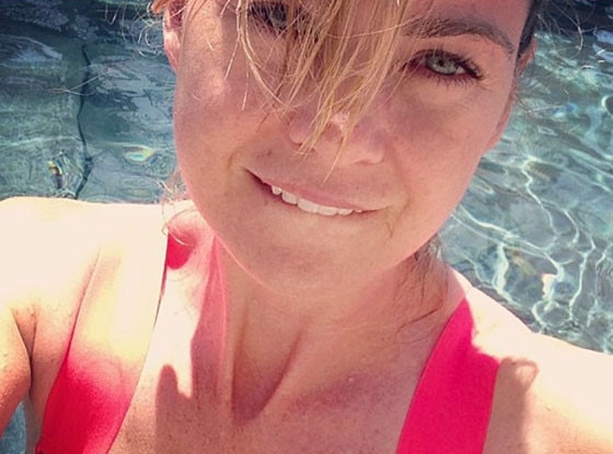 Ellen Pompeo Really Excels At Taking Selfies E News