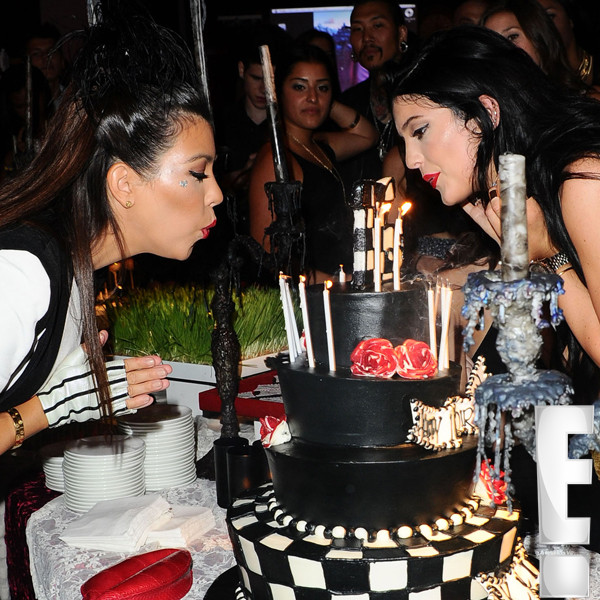 A Little Help from Kourtney from Kylie Jenner's Sweet 16 Pics