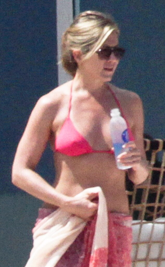 Hot Body From Jennifer Aniston S Bikini Pics E News