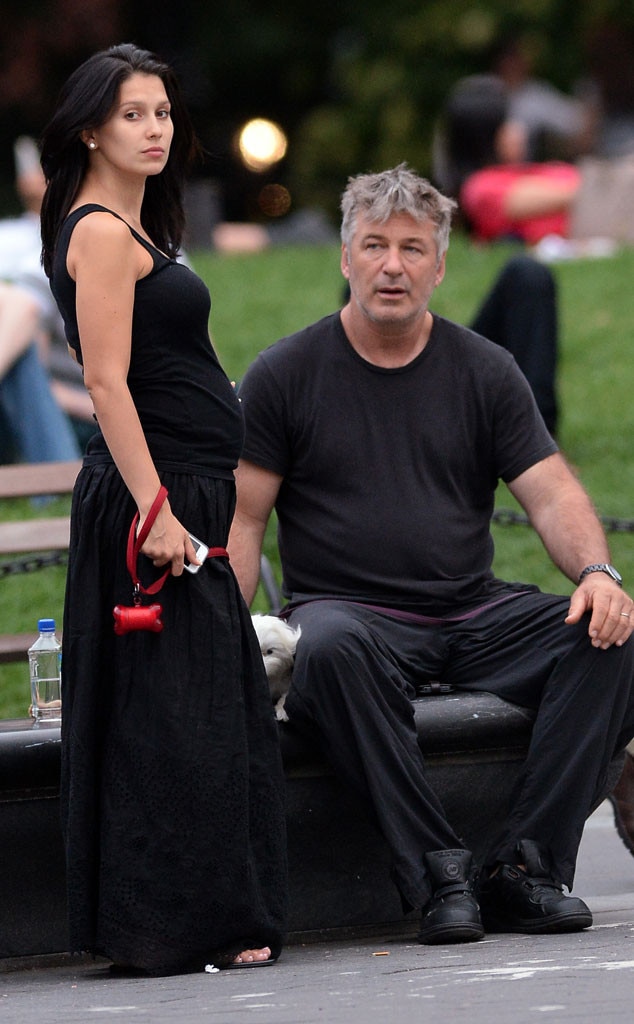 Alec And Hilaria Baldwin From La Photo Du Moment E News