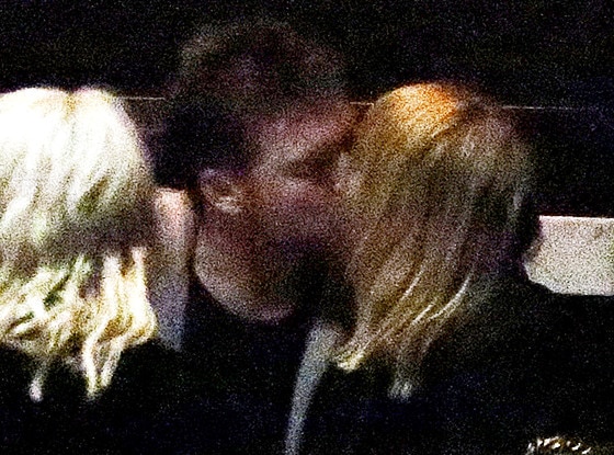 Sam Worthington, Lara Bingle Sam Worthington, Lara Bingle