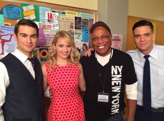 Chase Crawford, Dianna Agron, Mark Salling, Paris Barclay, Glee, Twitter Chase Crawford, Dianna Agron, Mark Salling, Paris Barclay, Glee, Twitter