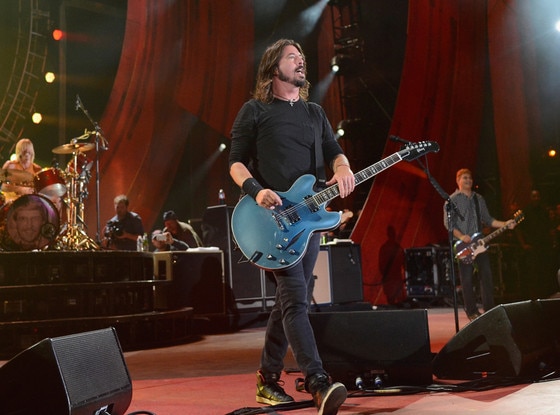 Dave Grohl, The Foo Fighters Dave Grohl, The Foo Fighters
