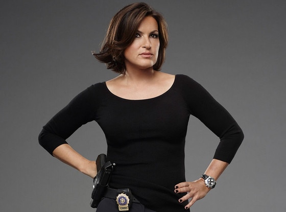 Why Mariska Hargitay Is Even More In Love With Law And Order Svu 16 Years Later E News 8250