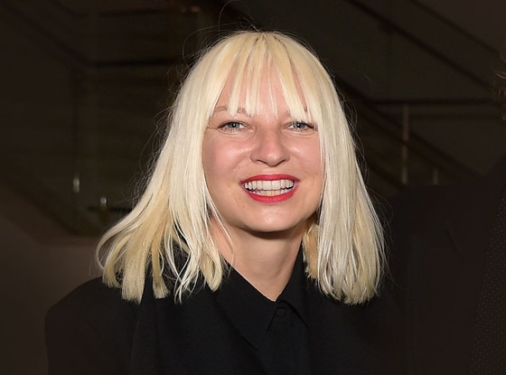 Sia Is Saddened To Be Getting S T For Being A No Show At Australias Aria Awards E News 1888