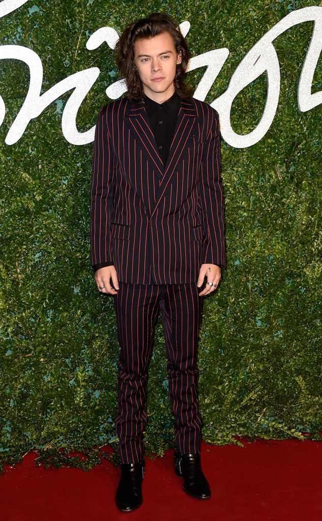 harry styles awards outfit