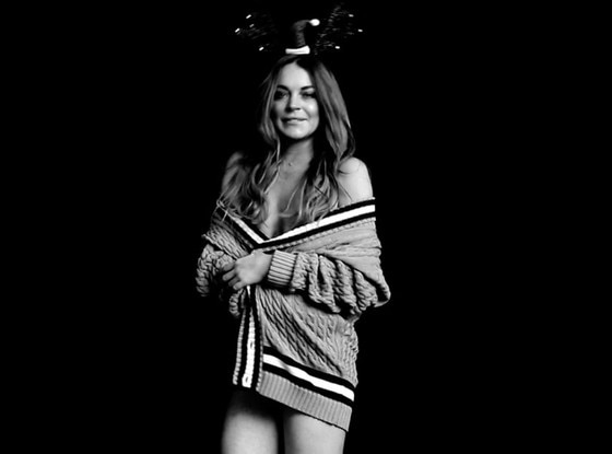Loving Lindsays Look lindsay lohan strips for magazine s advent Loving Lindsays Look lindsay lohan strips for magazine s advent
