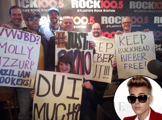Justin Bieber, Protest Justin Bieber, Protest