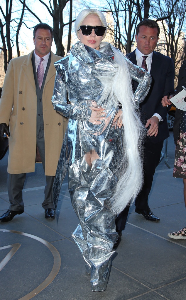 rs_634x1024-140324185225-634.Lady-Gaga-S