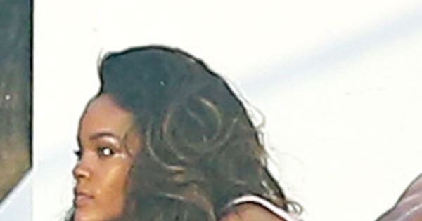Rihanna - Full Naked Candids in Barbados | Celebrities 