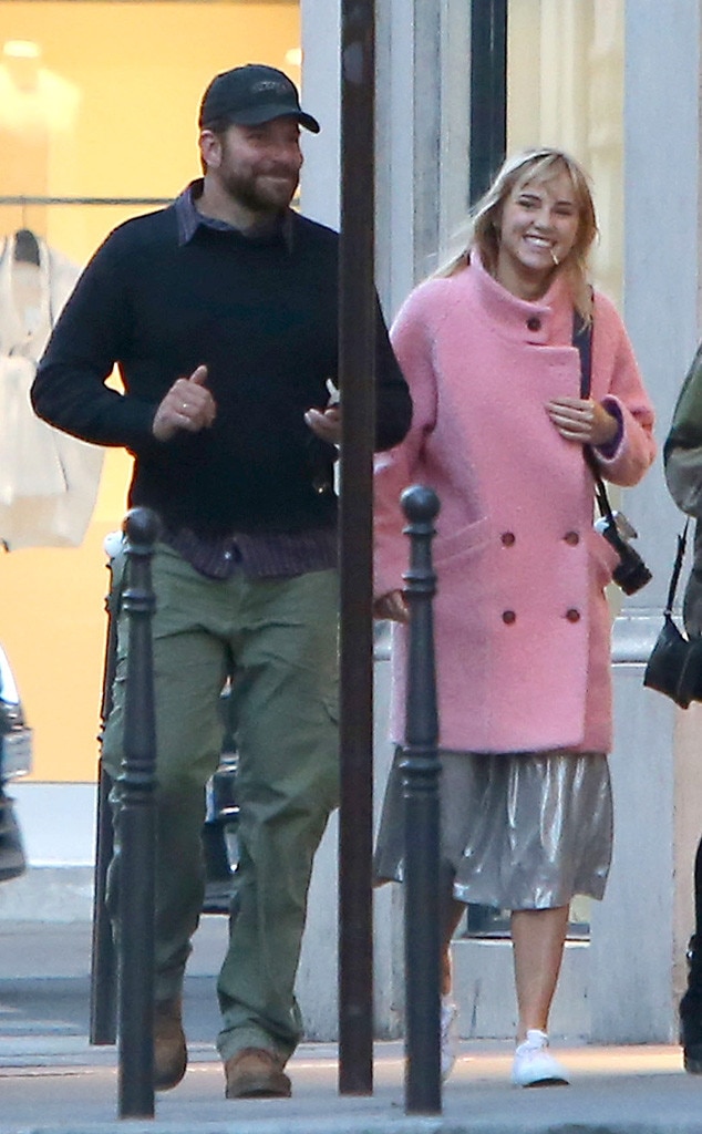 Bradley Cooper And Suki Waterhouse Sightsee In Paris: See The Couple's ...