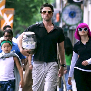 Zach Braff's New Wish I Was Here Poster—See it Now! | E! News