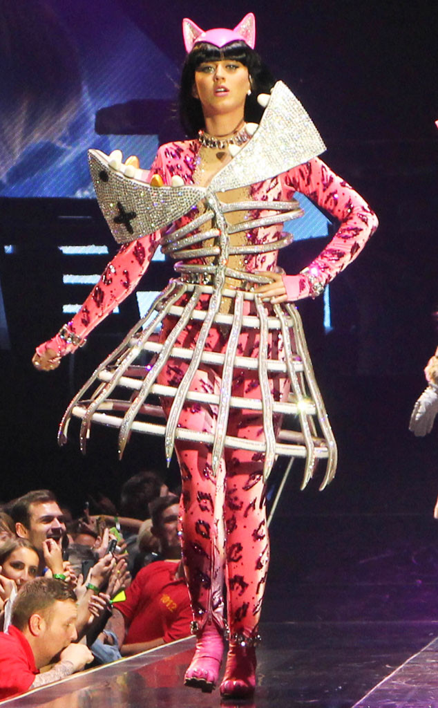 Cat's in the Cradle from Katy Perry's Prismatic World Tour Costumes | E