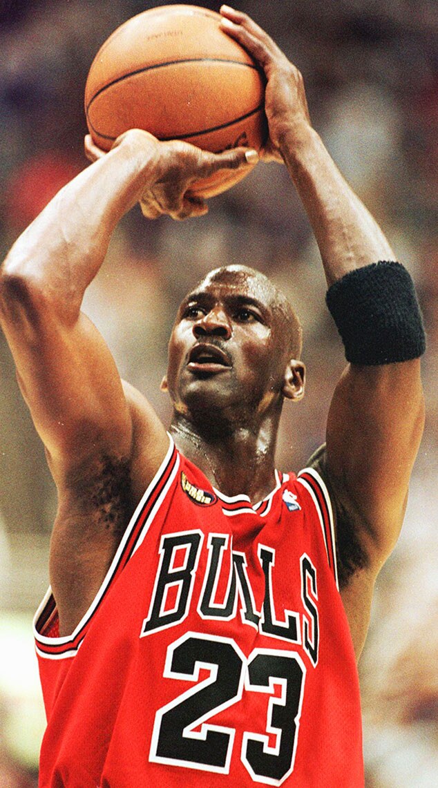 Michael Jordan Is a Billionaire, Forbes Estimates | E! News