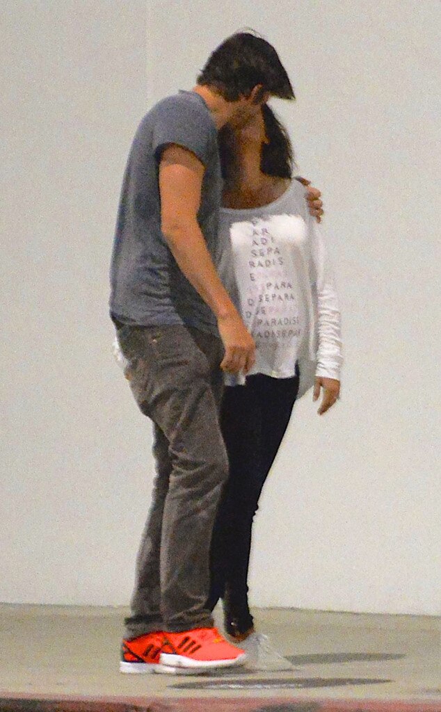 Mila Kunis, Ashton Kutcher Mila Kunis, Ashton Kutcher