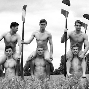 The Naked Warwick Rowing Team Is Back See 7 Stupid Hot Pics Of The Completely Nude Hunks E News 